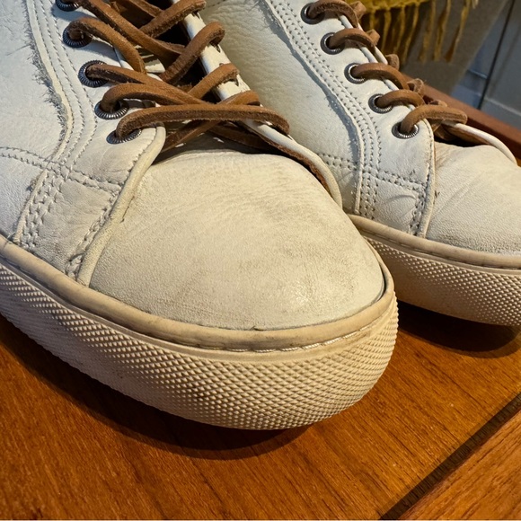 Frye Men's Walker Low White Leather Sneakers - Picture 9 of 10